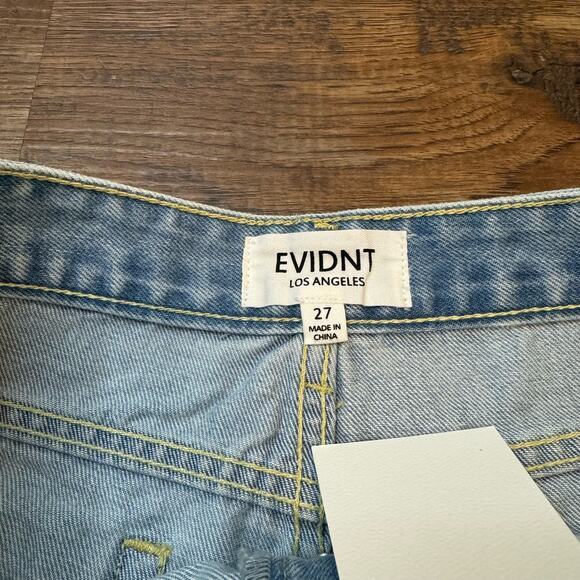 EVIDNT Los Angeles Hermosa Short Anthropologie Size 27 NWT light blue Distressed - Picture 6 of 11